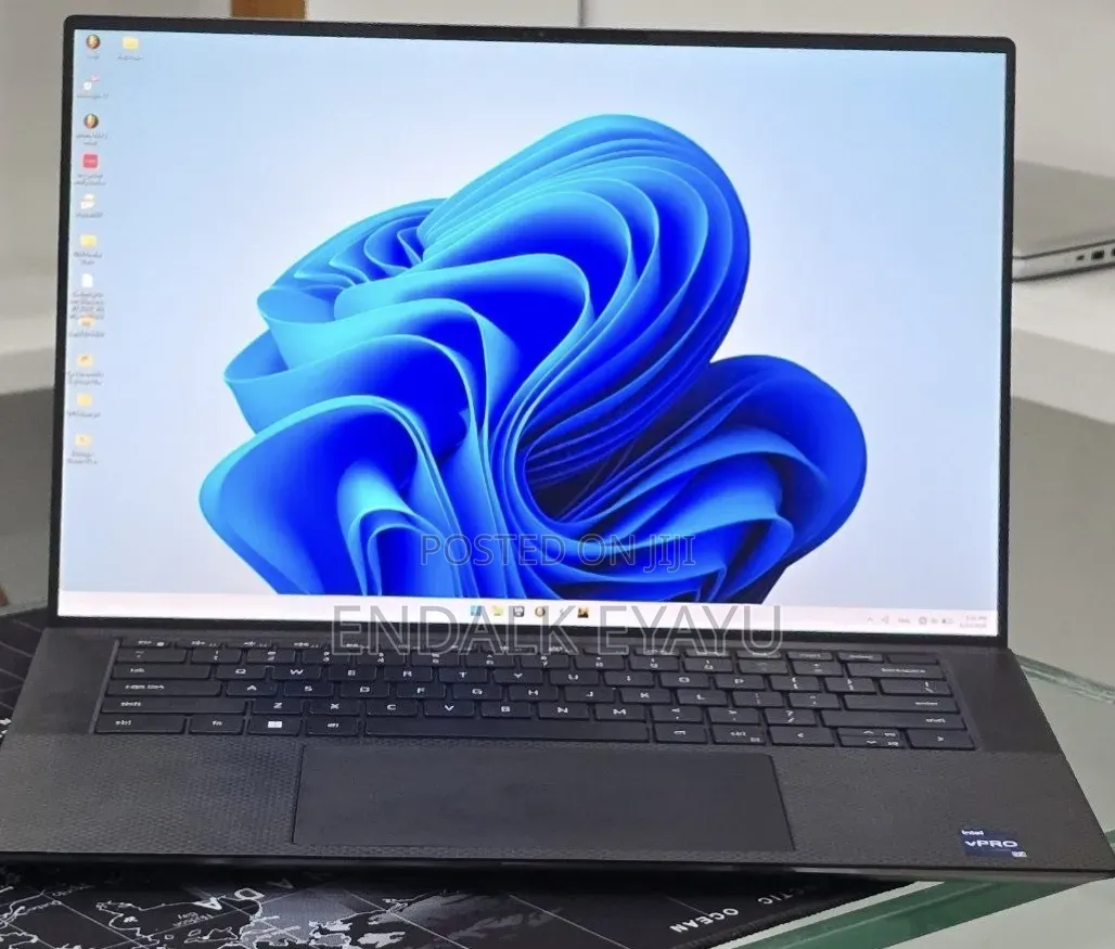 New Laptop Dell 16GB Intel Core i7 SSD 1T