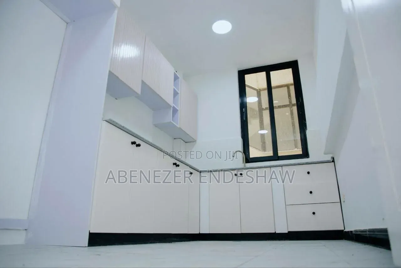 Furnished 3bdrm Apartment in Haile Garment, Nifas Silk-Lafto for sale