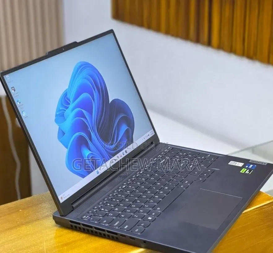 New Laptop Lenovo Legion 5 16GB Intel Core i7 SSD 1T
