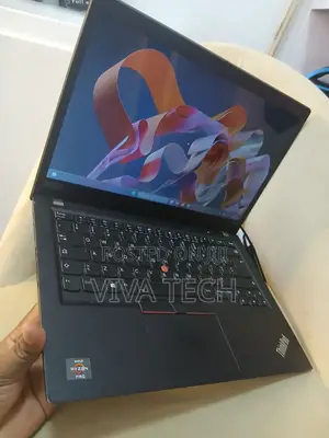 New Laptop Lenovo ThinkPad t495s 8GB AMD Ryzen 5 SSD 512GB