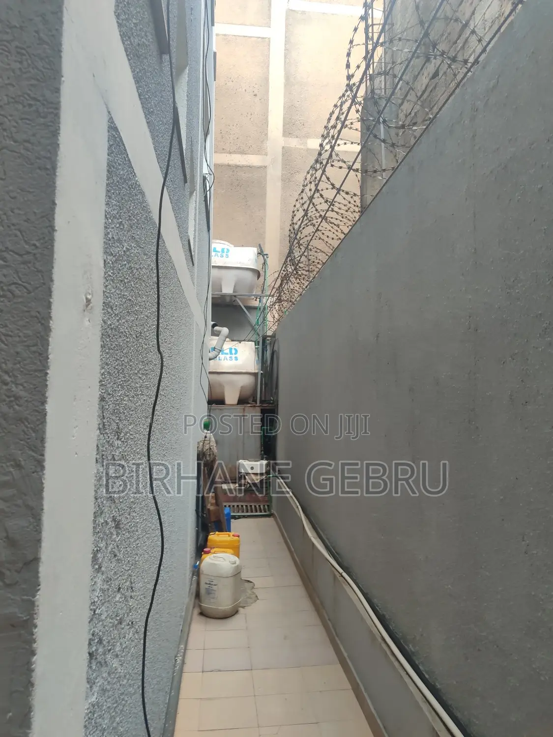4bdrm House in G+1 House, Bole for rent