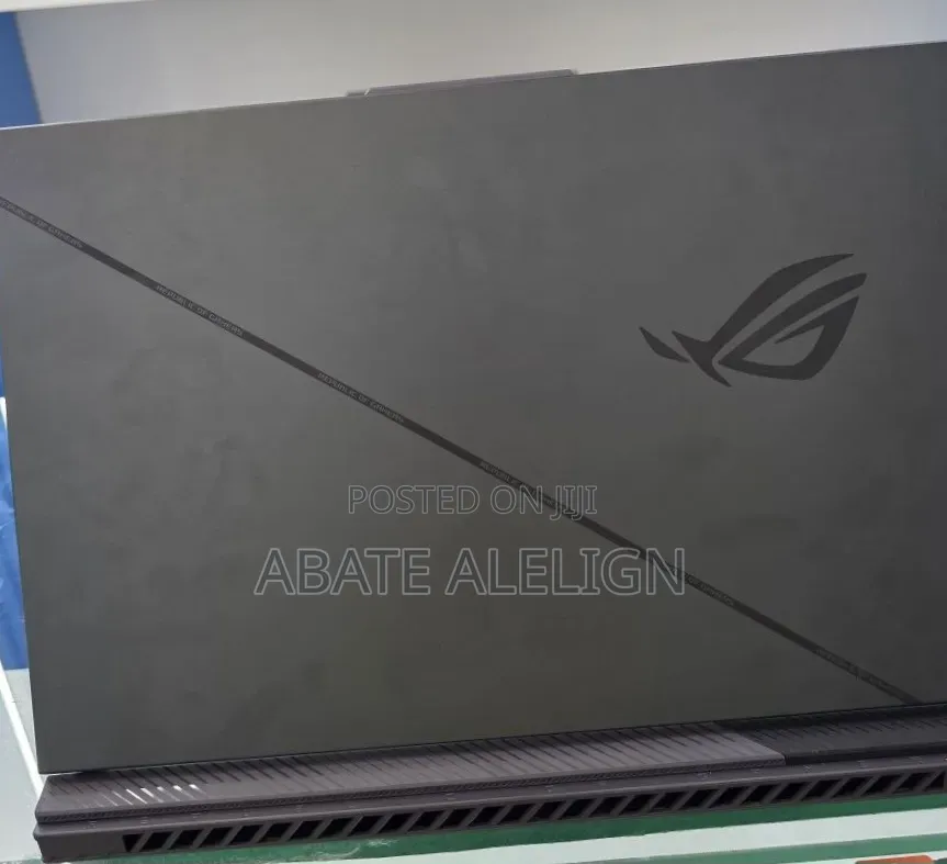 New Laptop Asus ROG Strix G15 16GB Intel Core i9 SSD 1T