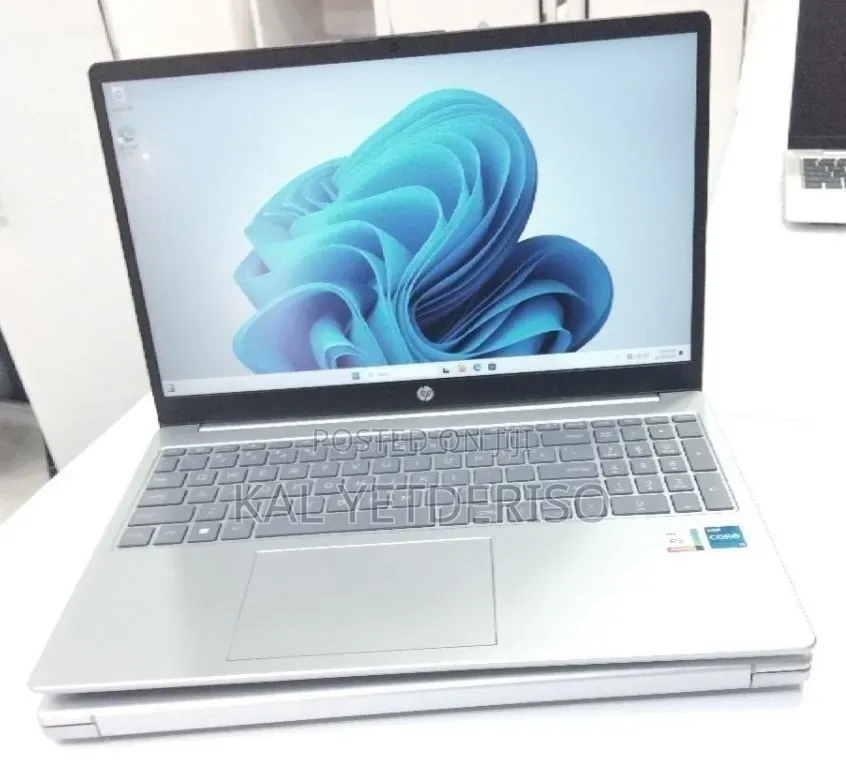 New Laptop HP 16GB Intel Core i5 SSD 1T