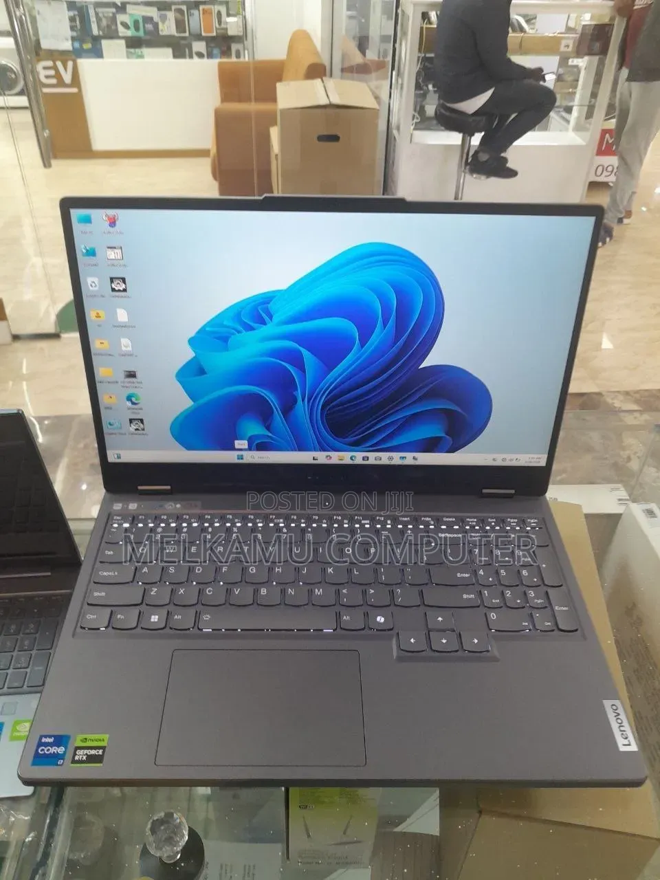 New Lenovo Legion Y7000P IRX9 Gaming Laptop 24GB Intel Core i7 SSD 1T