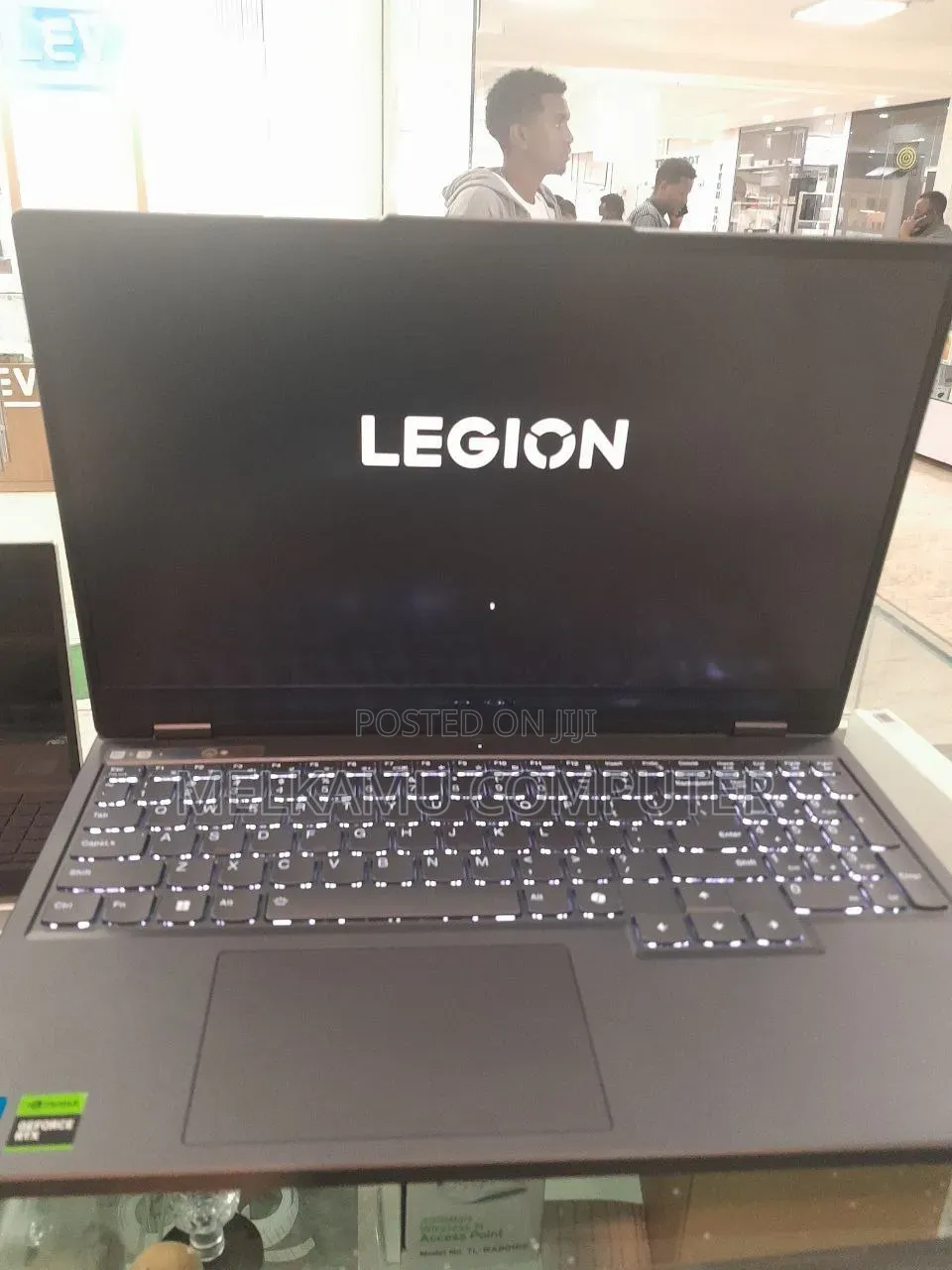 New Lenovo Legion Y7000P IRX9 Gaming Laptop 24GB Intel Core i7 SSD 1T