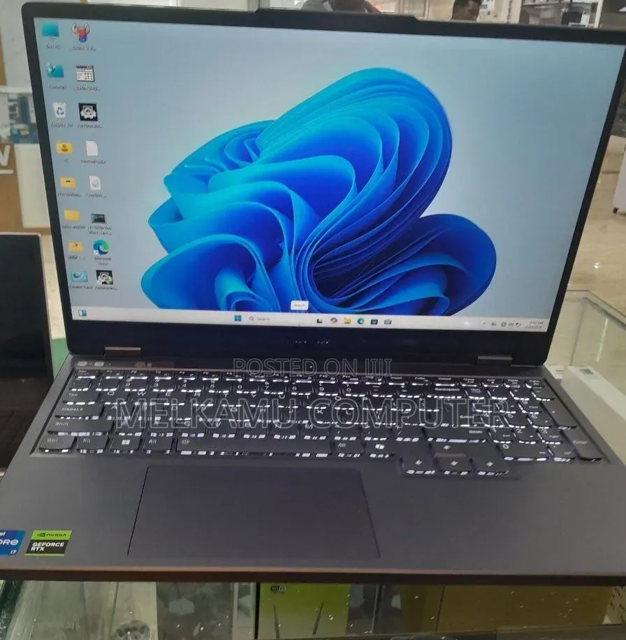 New Lenovo Legion Y7000P IRX9 Gaming Laptop 24GB Intel Core i7 SSD 1T