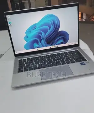 New Laptop HP EliteBook 830 G8 16GB Intel Core i5 SSD 512GB