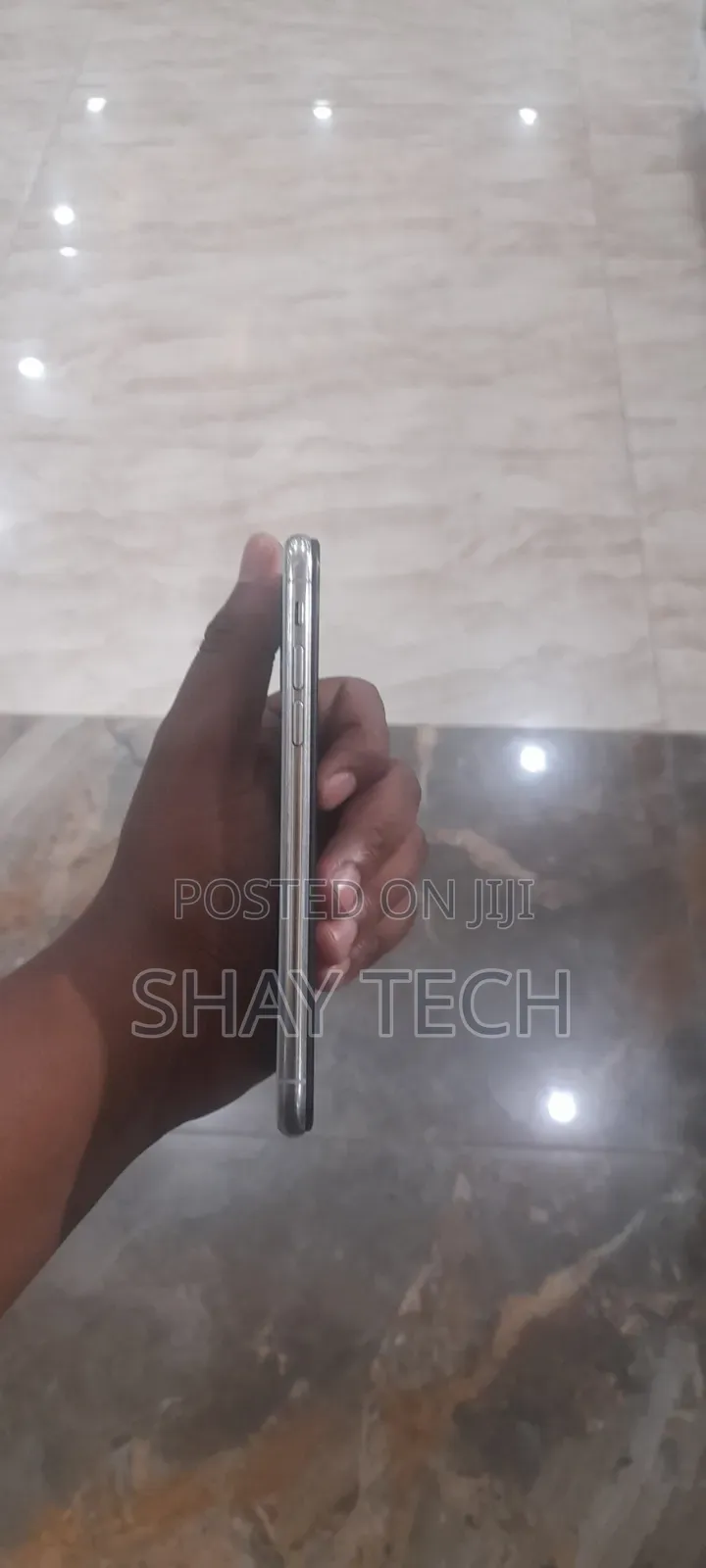 Apple iPhone X 256 GB White