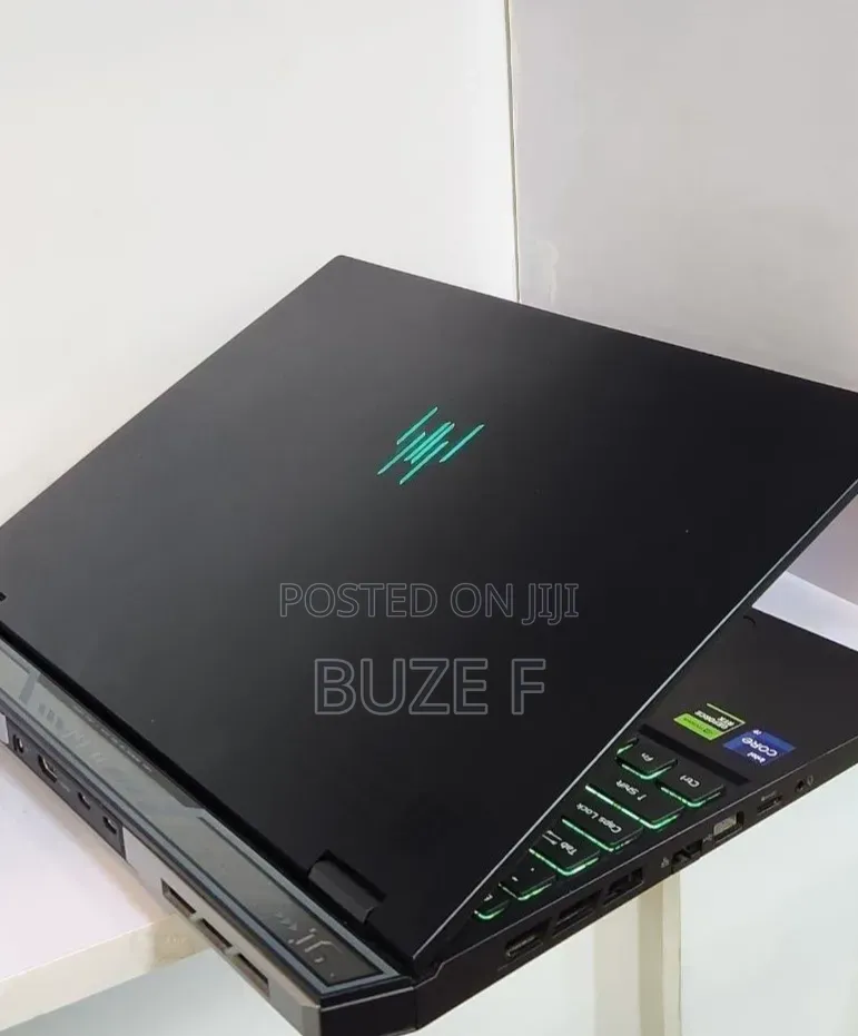 New Laptop Acer Predator Helios Neo 16 16GB Intel Core i9 SSD 1T