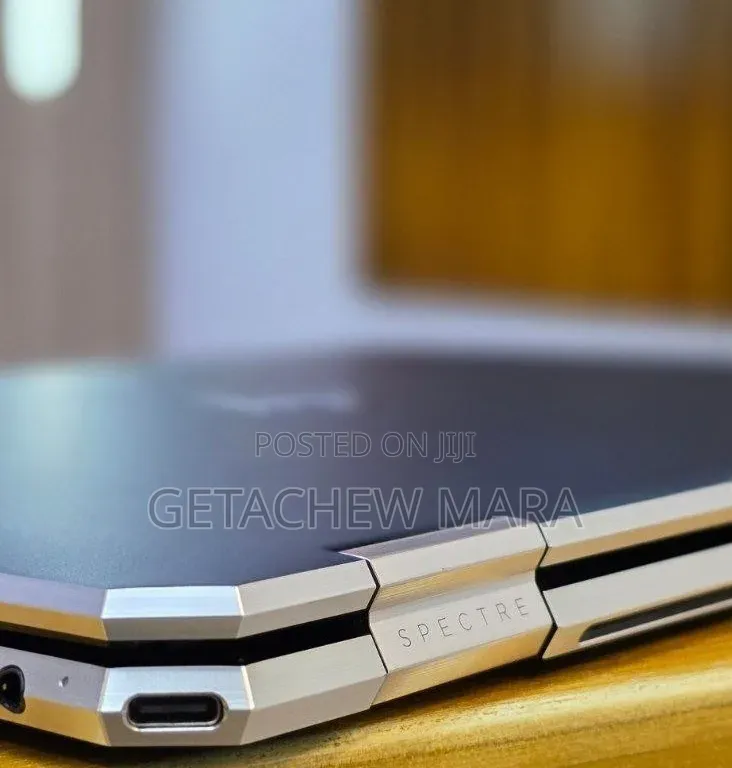 New Laptop HP Spectre 16GB Intel Core i7 SSD 1T