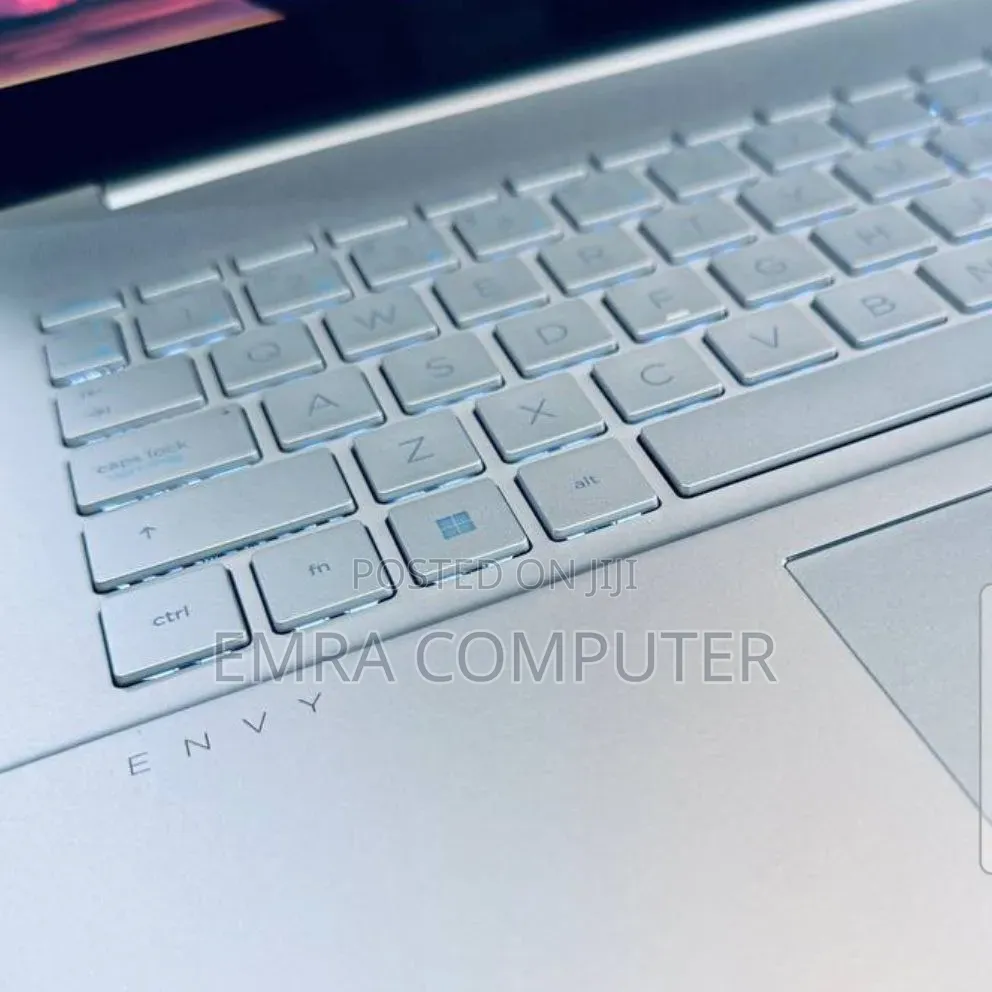 New Laptop HP 32GB Intel Core i7 SSD 1T