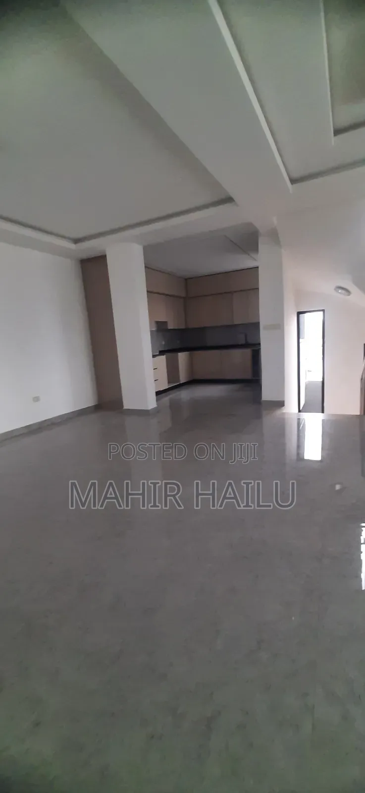 6bdrm House in Real, Bole for rent