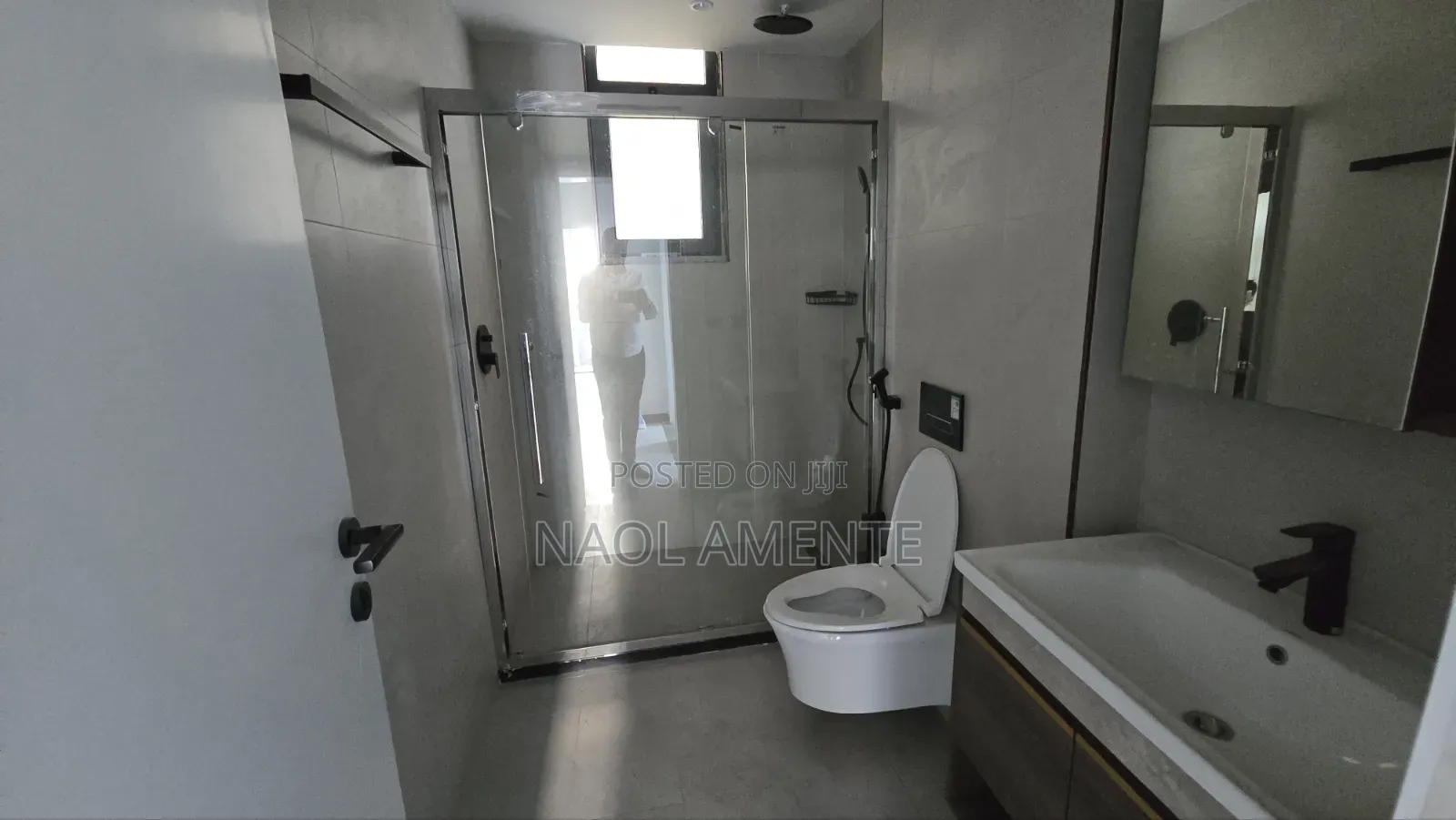 Furnished 3bdrm Apartment in Naol Amente, Lideta for sale