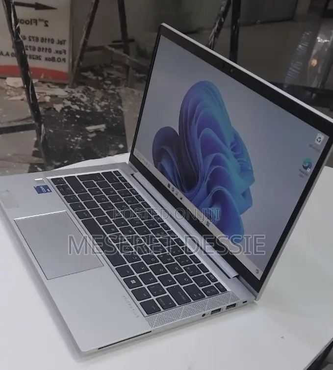 New Laptop HP EliteBook 840 16GB Intel Core i5 SSD 512GB