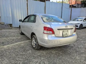Toyota Yaris 2006 Silver