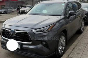 Toyota Highlander Hybrid 2023 Gray