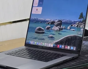 New Laptop Apple MacBook Pro 2021 M1 32GB Apple M1 Pro SSD 512GB