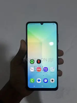 Samsung Galaxy A06 64 GB Black