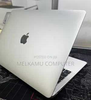 New Laptop Apple MacBook Air 2020 M1 16GB Apple M1 SSD 512GB