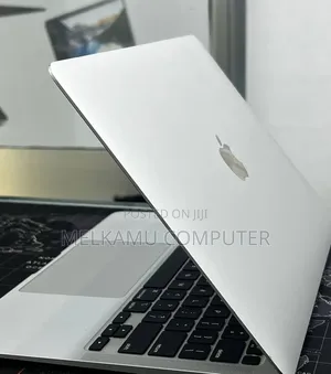 New Laptop Apple MacBook Air 2020 M1 16GB Apple M1 SSD 512GB