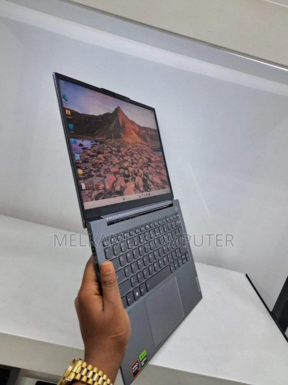 New Laptop Lenovo Thinkbook 14 32GB AMD Ryzen 7 SSD 512GB