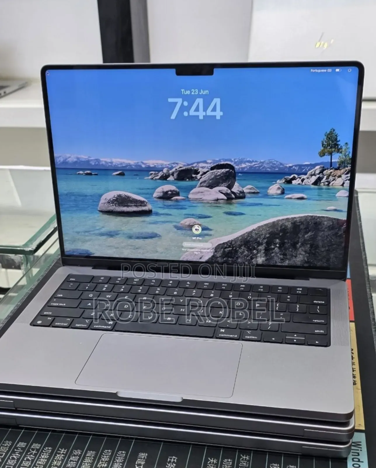 New Laptop Apple MacBook Pro 2021 M1 16GB Apple M1 Pro SSD 512GB
