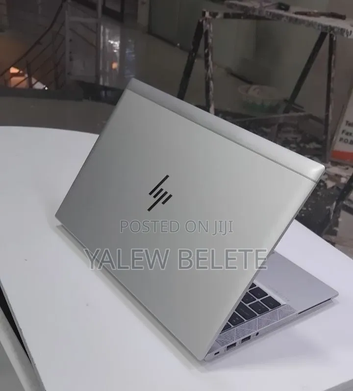 New Laptop HP EliteBook 830 G8 16GB Intel Core i5 SSD 512GB