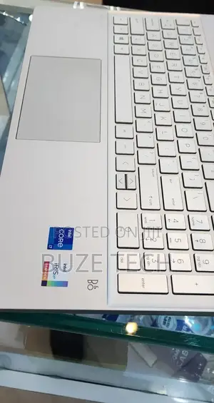New Laptop HP Pavilion 15 16GB Intel Core i7 SSD 512GB
