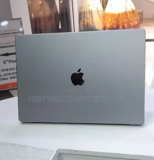 New Laptop Apple MacBook Pro 2025 M5 64GB Apple M5 Pro SSD 1T