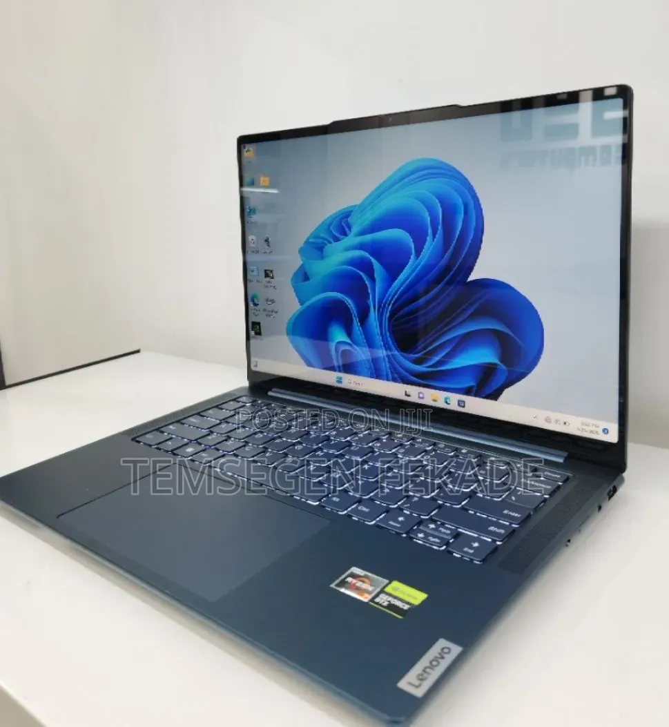 New Laptop Lenovo ThinkPad Yoga 16GB AMD Ryzen 7 SSD 512GB