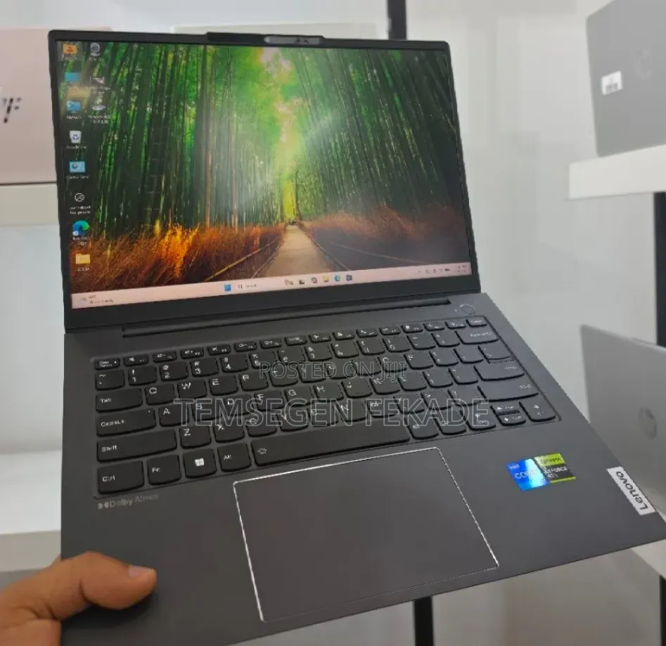 New Laptop Lenovo ThinkPad Yoga 16GB AMD Ryzen 7 SSD 512GB