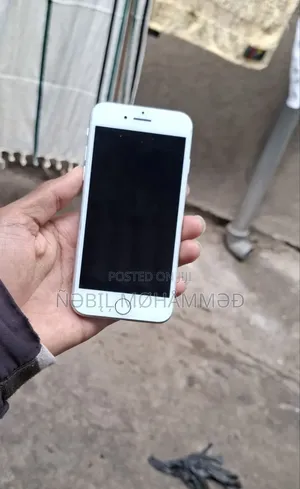 Apple iPhone 7 32 GB White
