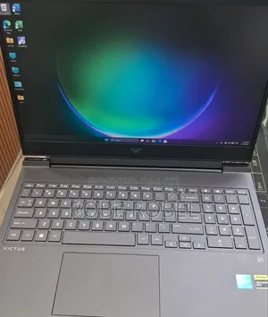 New Laptop HP Victus 15 16GB Intel Core i7 SSD 1T