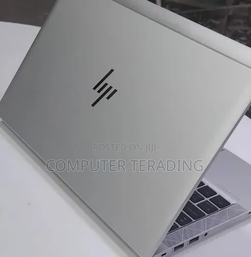 New Laptop HP EliteBook 830 G8 16GB Intel Core i5 SSD 512GB