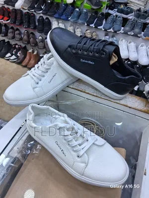 Calvin Klein MRT Cham New