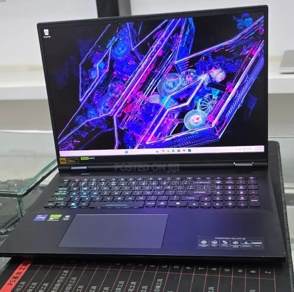 New Laptop Acer Predator Helios Neo 16 32GB Intel Core i9 SSD 1T