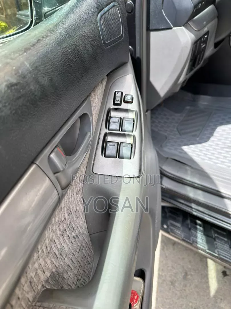 Toyota Land Cruiser Prado 2008 Black
