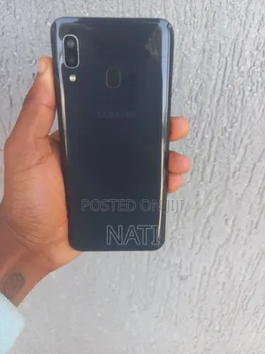 Samsung Galaxy A20 32 GB
