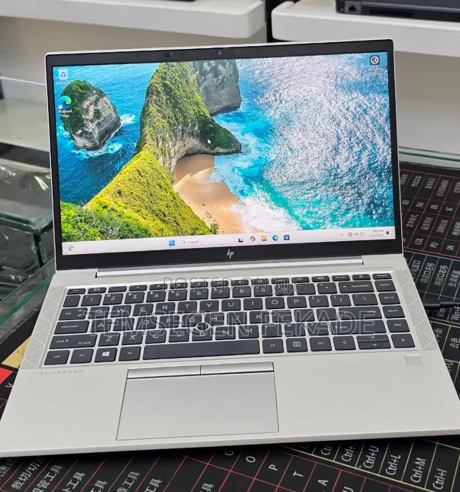 New Laptop HP ProBook 645 16GB AMD Ryzen 5 SSD 512GB