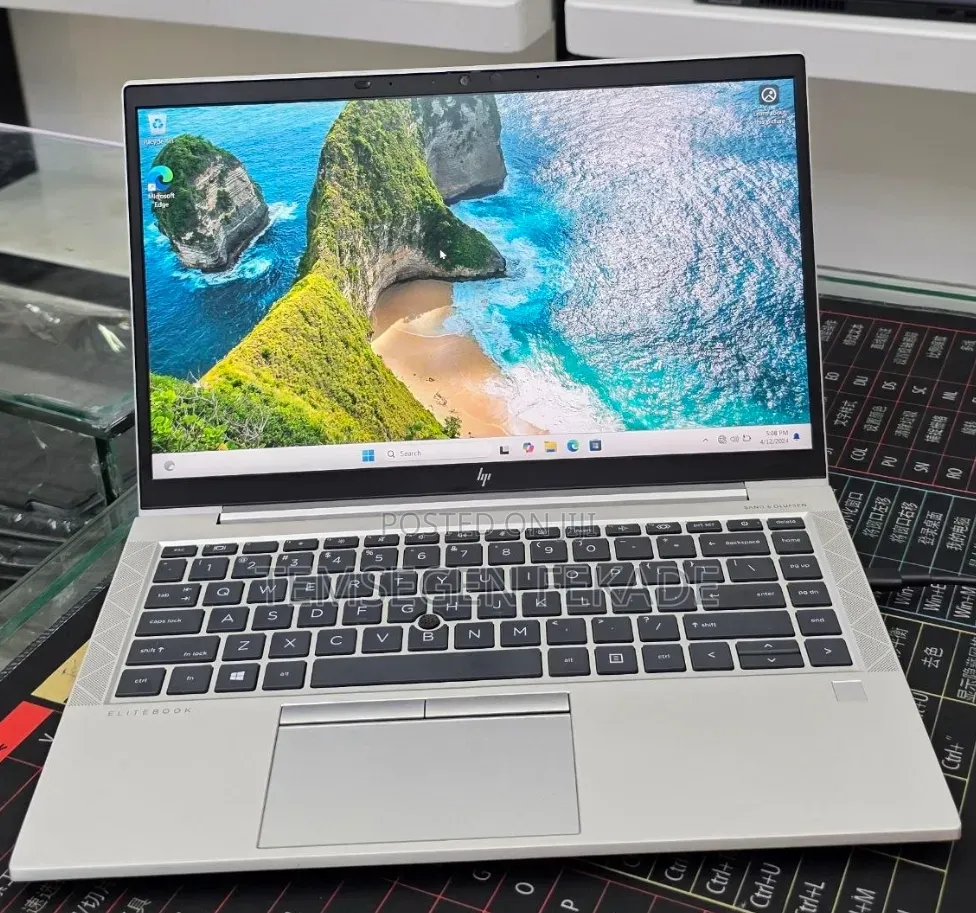 New Laptop HP ProBook 645 16GB AMD Ryzen 5 SSD 512GB
