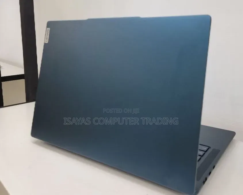 New Laptop Lenovo Yoga 7 15ITL5 16GB Intel Core Ultra 7 SSD 512GB