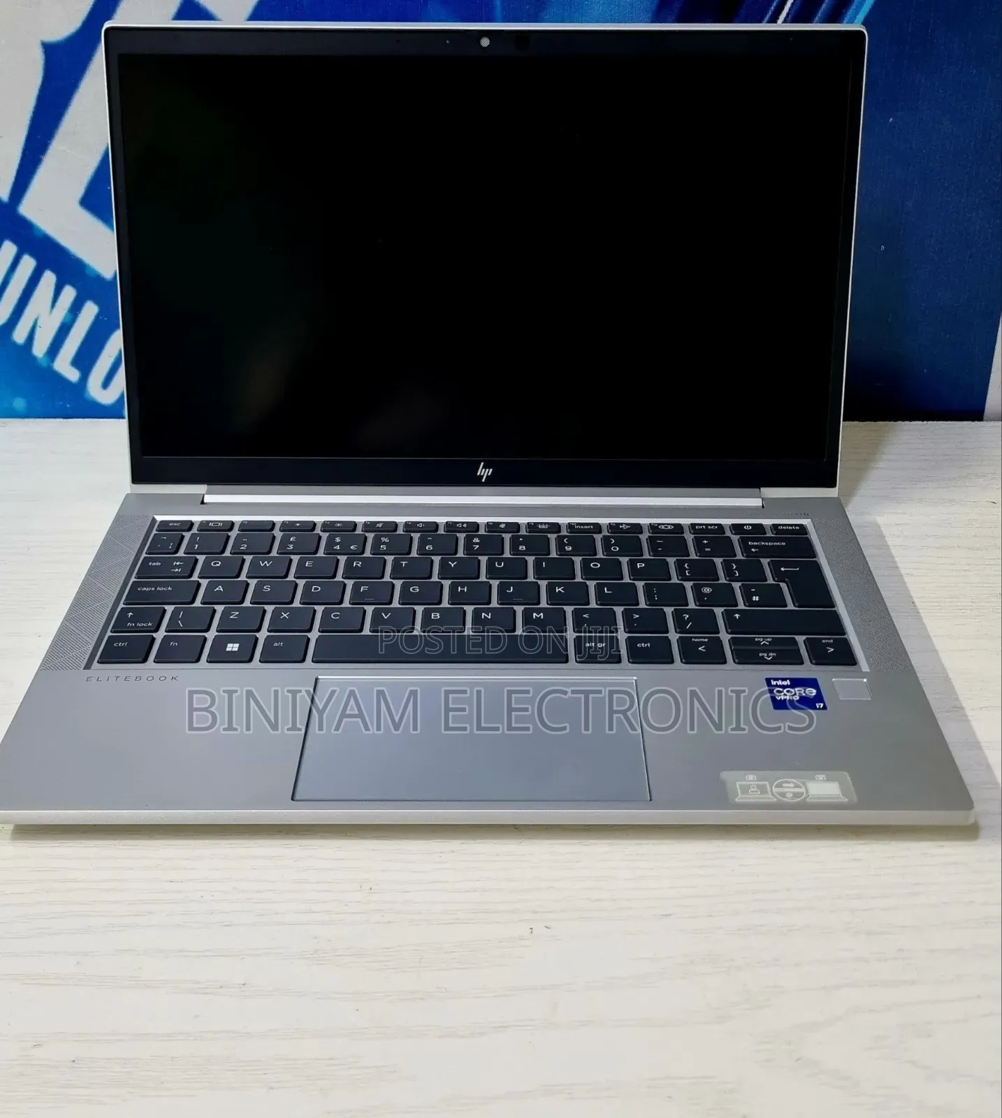 New Laptop HP EliteBook 830 G8 16GB Intel Core i7 SSD 512GB