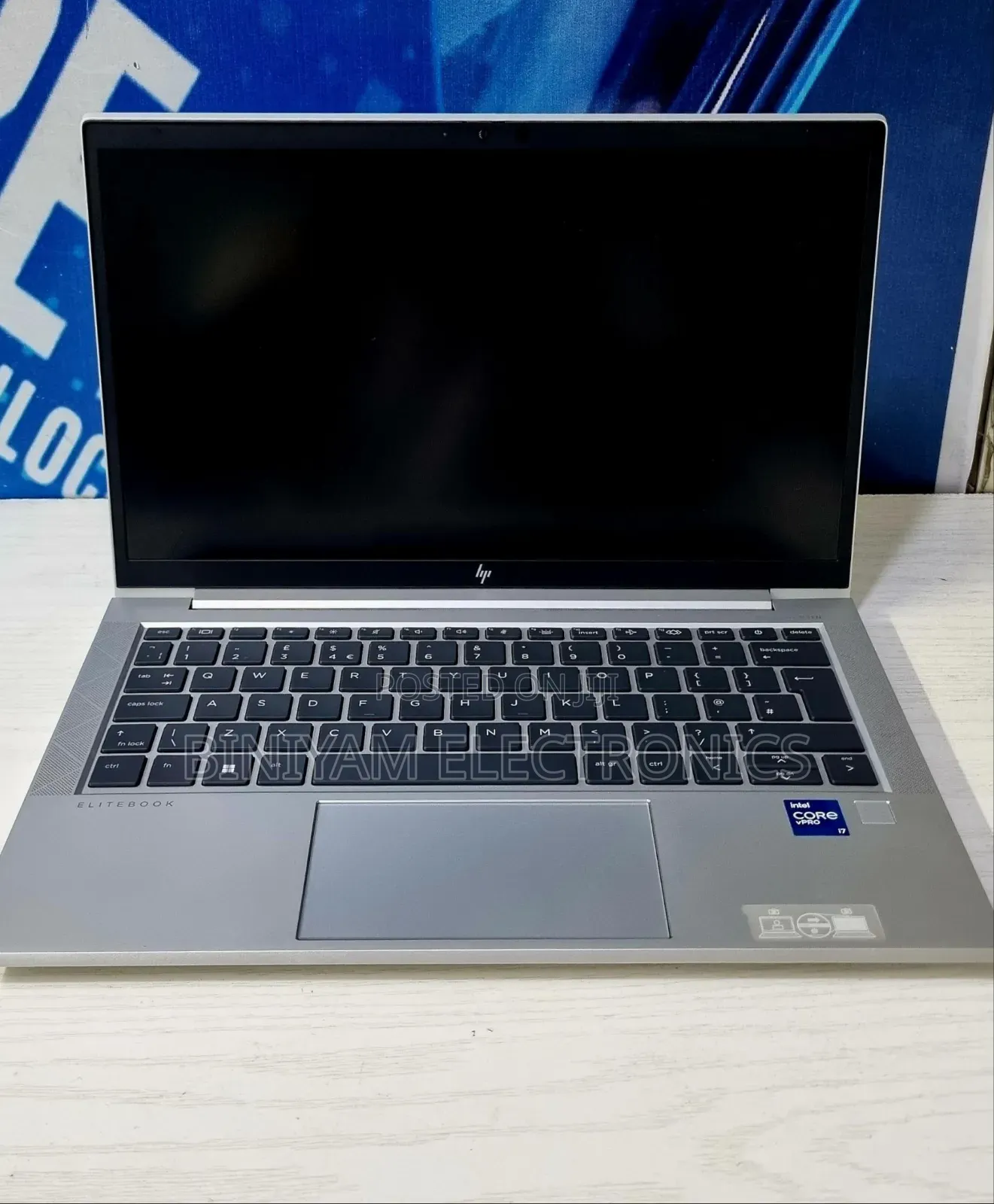 New Laptop HP EliteBook 830 G8 16GB Intel Core i7 SSD 512GB