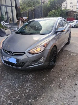 Hyundai Avante 2016