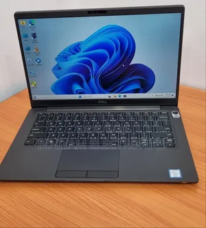 New Laptop Dell Latitude 7300 8GB Intel Core i7 SSD 256GB