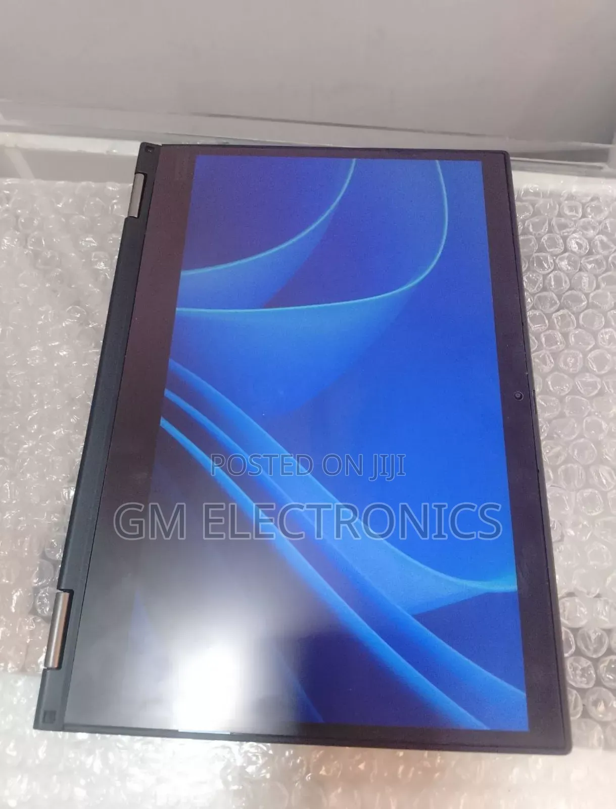 New Laptop Lenovo ThinkPad X390 Yoga 16GB Intel Core i5 SSD 512GB