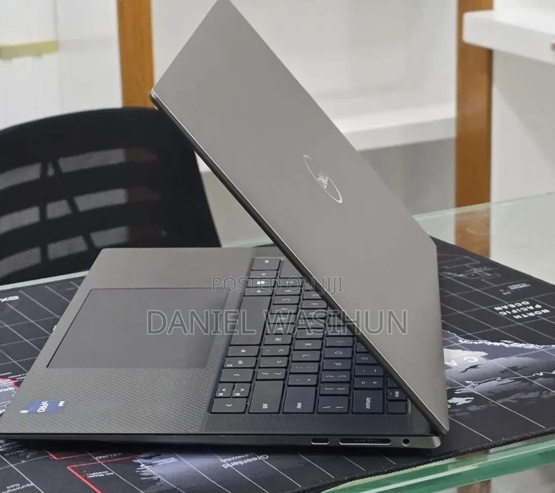 New Laptop Dell XPS 15 16GB Intel Core i7 SSD 1T
