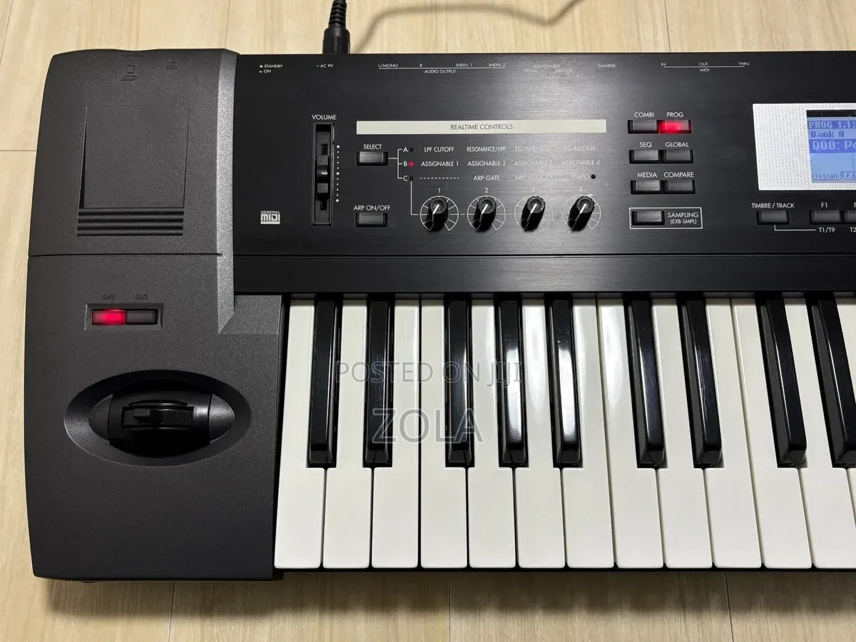 Korg Tr Music Keyboard