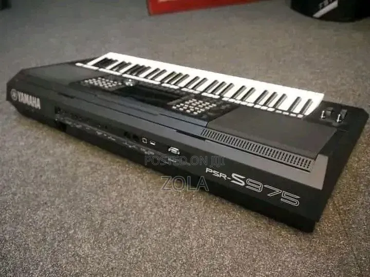 Yamaha Pse S975 New Music Keyboard