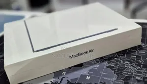 New Laptop Apple MacBook Air 2022 M2 8GB Apple M2 SSD 256GB
